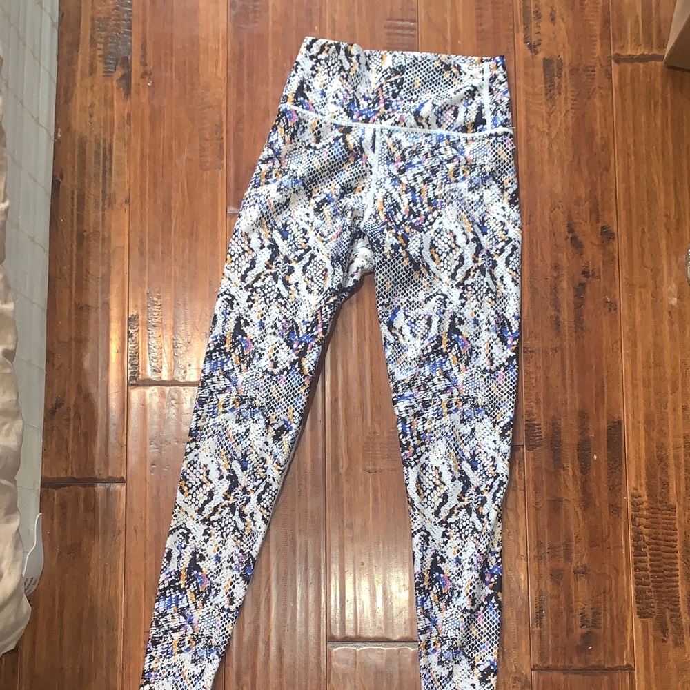 EUC Sage Collection Athletic Leggings